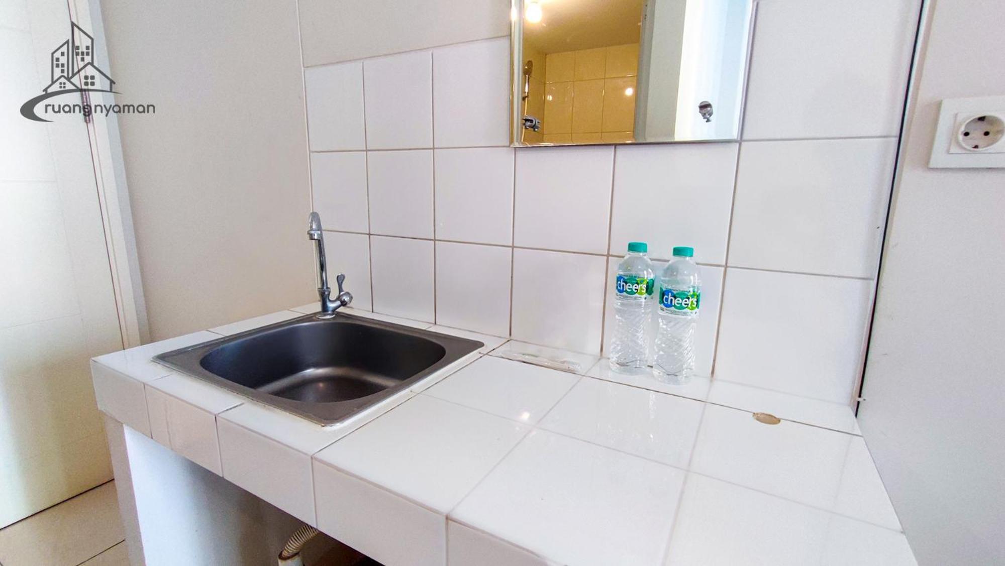 Springlake Summarecon Bekasi Apartement By Rna Exteriör bild